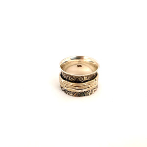 Sheesha Spinner Ring