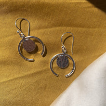 Load image into Gallery viewer, Luna Earrings